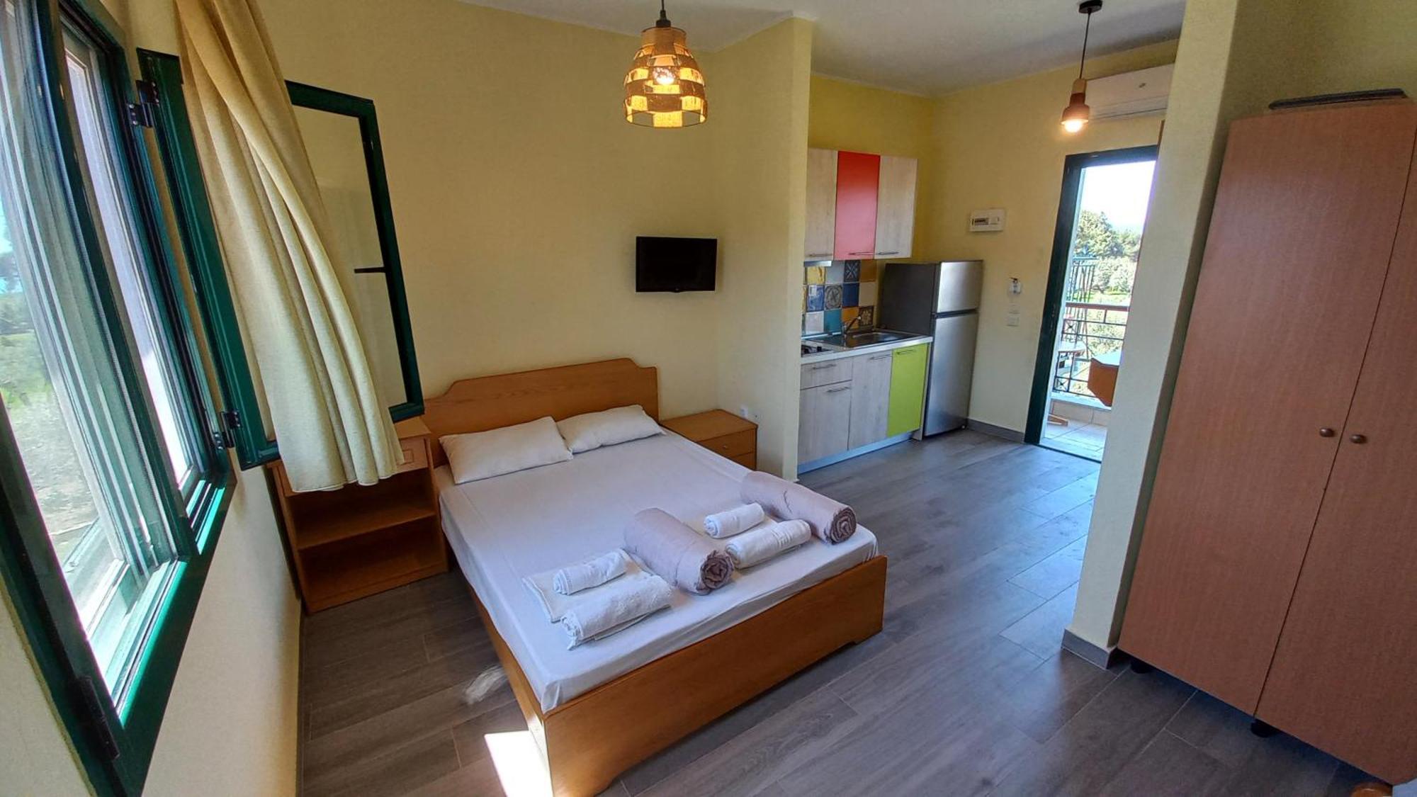 Sapfo Beach Studios Никити Екстериор снимка