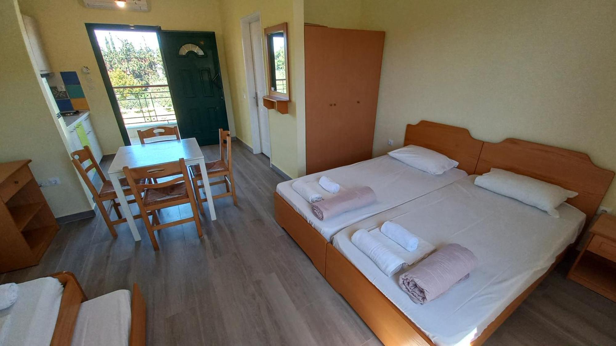 Sapfo Beach Studios Никити Екстериор снимка